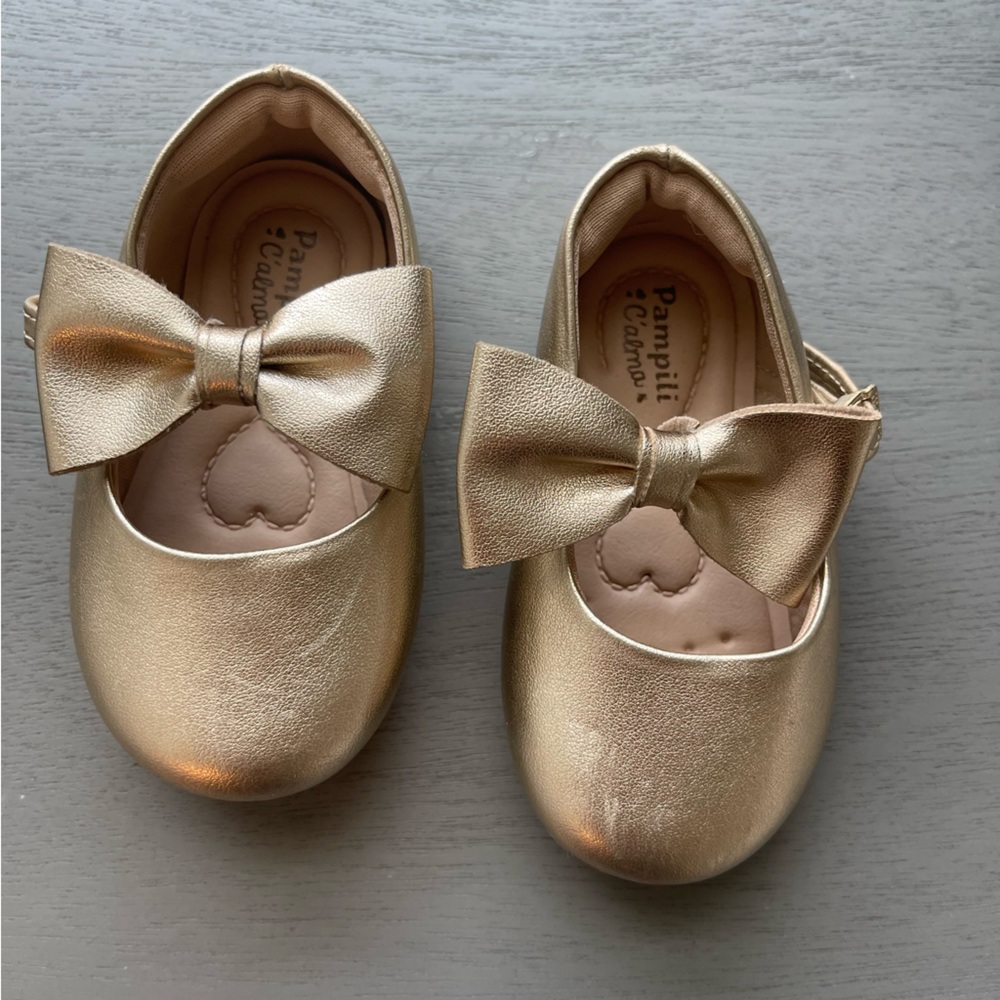 Pampili Golden dress shoes baby size 4 1/2